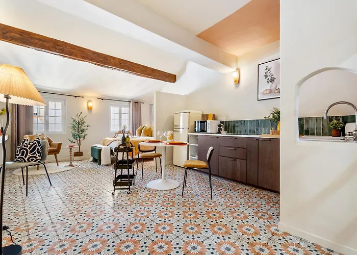 Renting - - Authentic Loft Old Rooftop View & Charm شقة *