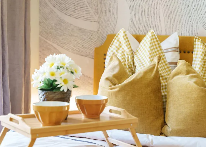 Renting - - Authentic Loft Old Rooftop View & Charm شقة